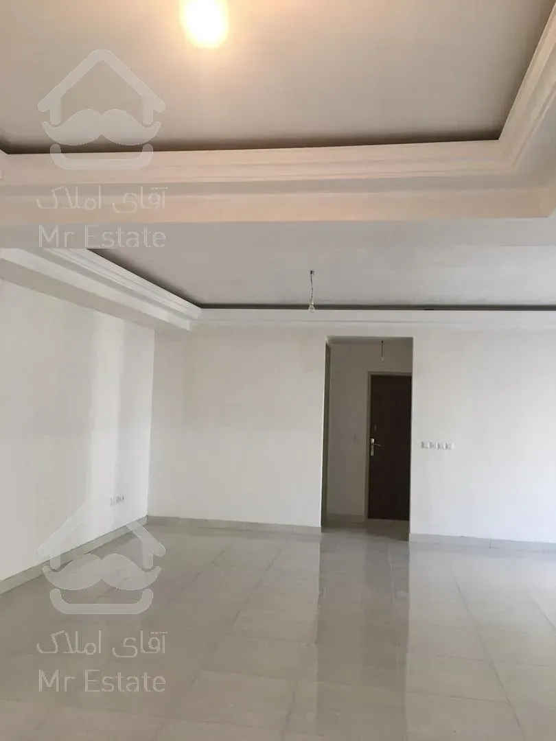 160متر / ۳خواب / فول امکانات کلید نخورده