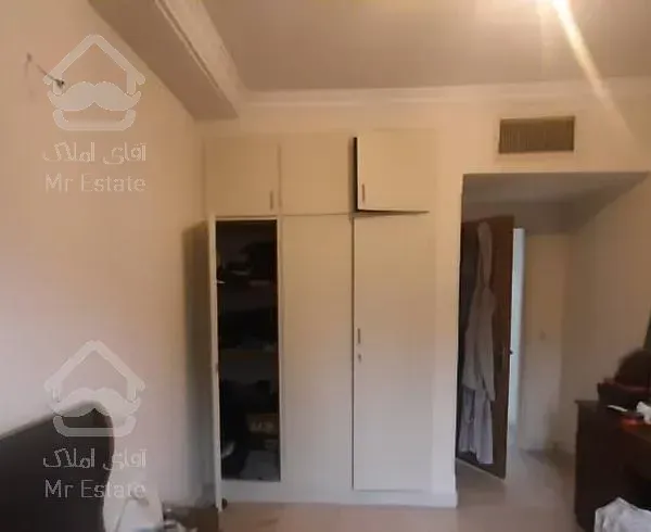 آپارتمان  ۱۲۱ متری شهران شمالی