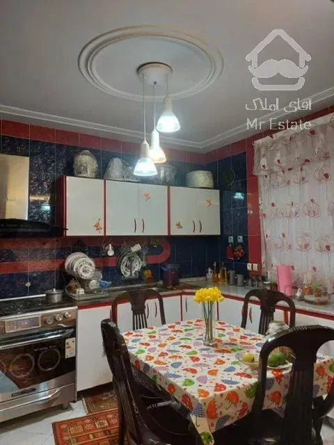 ۲۷۰مترزمین۹۳متربنا خوش نقشه و بازسازی شده