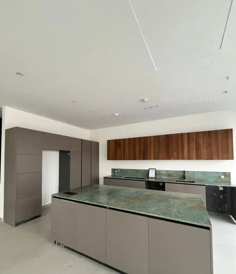 ۱۵۰ متر فول تراس چیدمان ۲ پارکینگ باکس