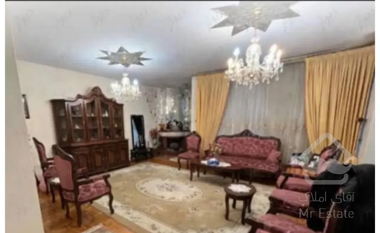 فروش آپارتمان ۱۴۱ متری ۳ خوابه در ونک