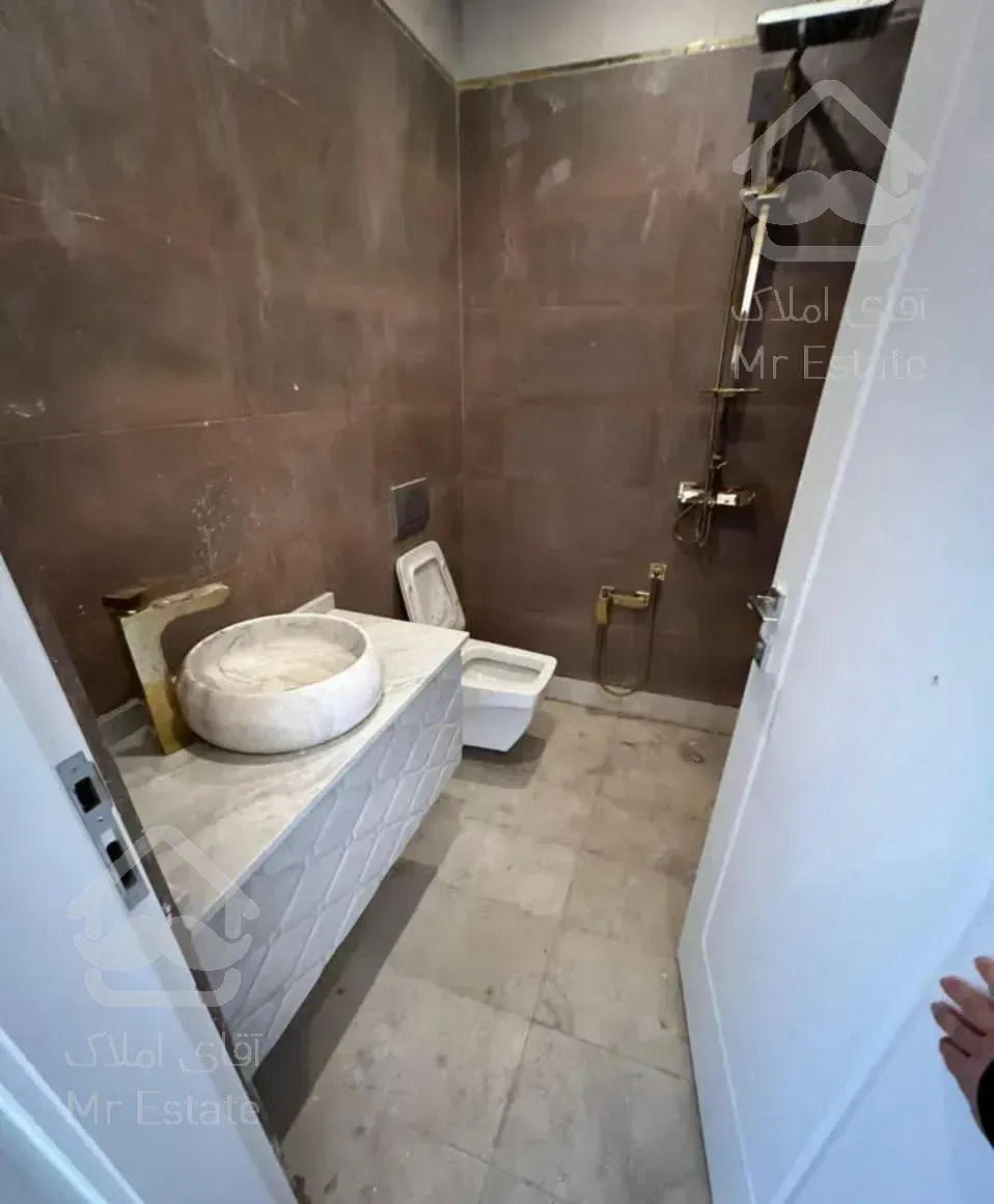 آپارتمان۱۵۰متر،برج باغ،۵۰ متر تراس،ازگل