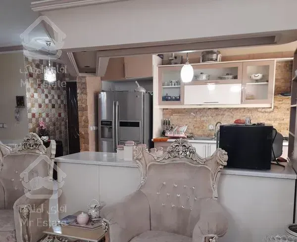 نزدیک درختی 105متری