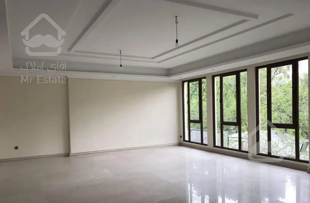 * شمال خواجه عبدالله'۱۳۵متر نوساز'۳خواب تیسفون *