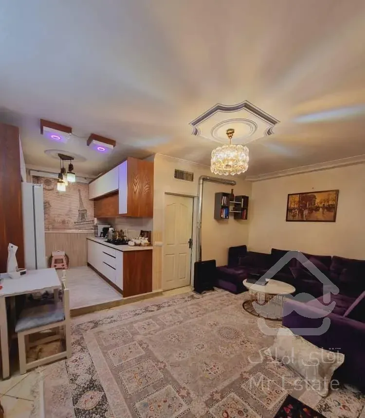 ۴۳ متر.  سند تک برگ