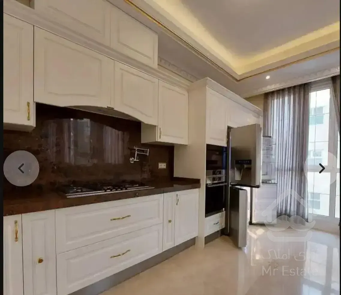 ۱۸۰ متر،۳ خواب « ویو بدون مشرف»