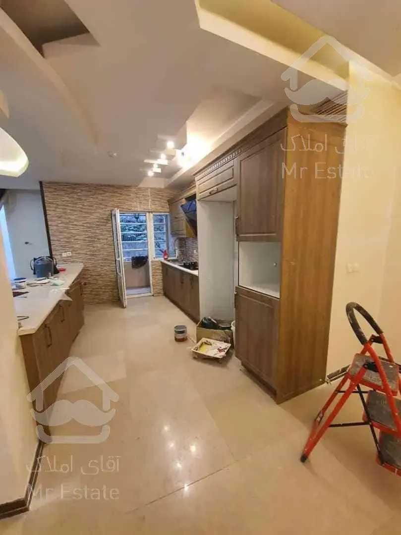 رهن و اجاره آپارتمان ۱۶۰ متری اندرزگو