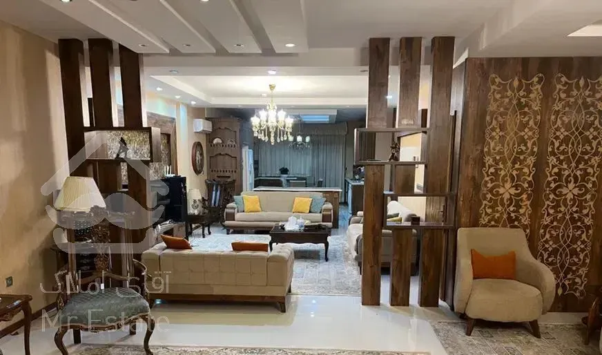 ۳۲۰ متری سجاد،تاپ لوکیشن