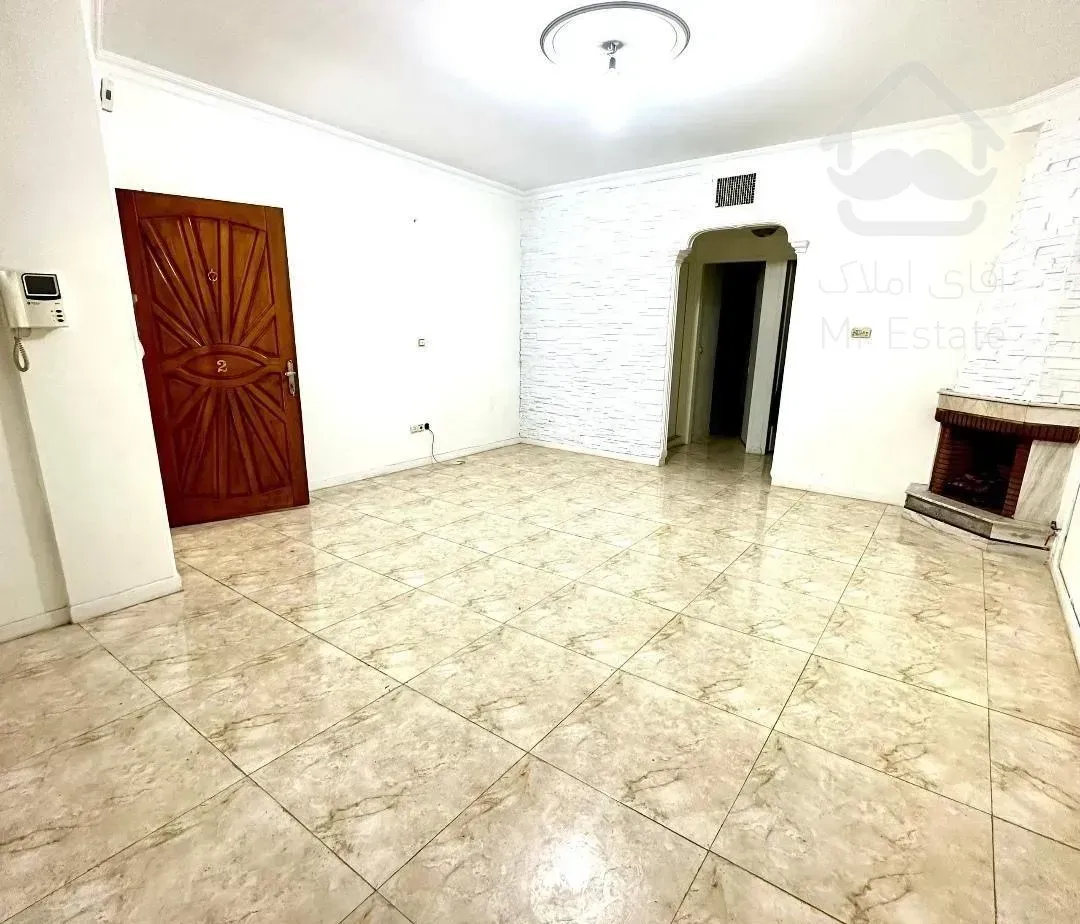 68متر2خوابه طبقه اول با حیاط خلوت 131