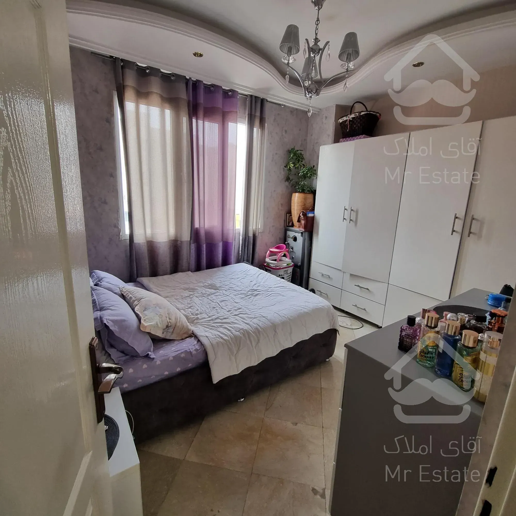 ۹۷ متر ۲ خواب تک واحدی