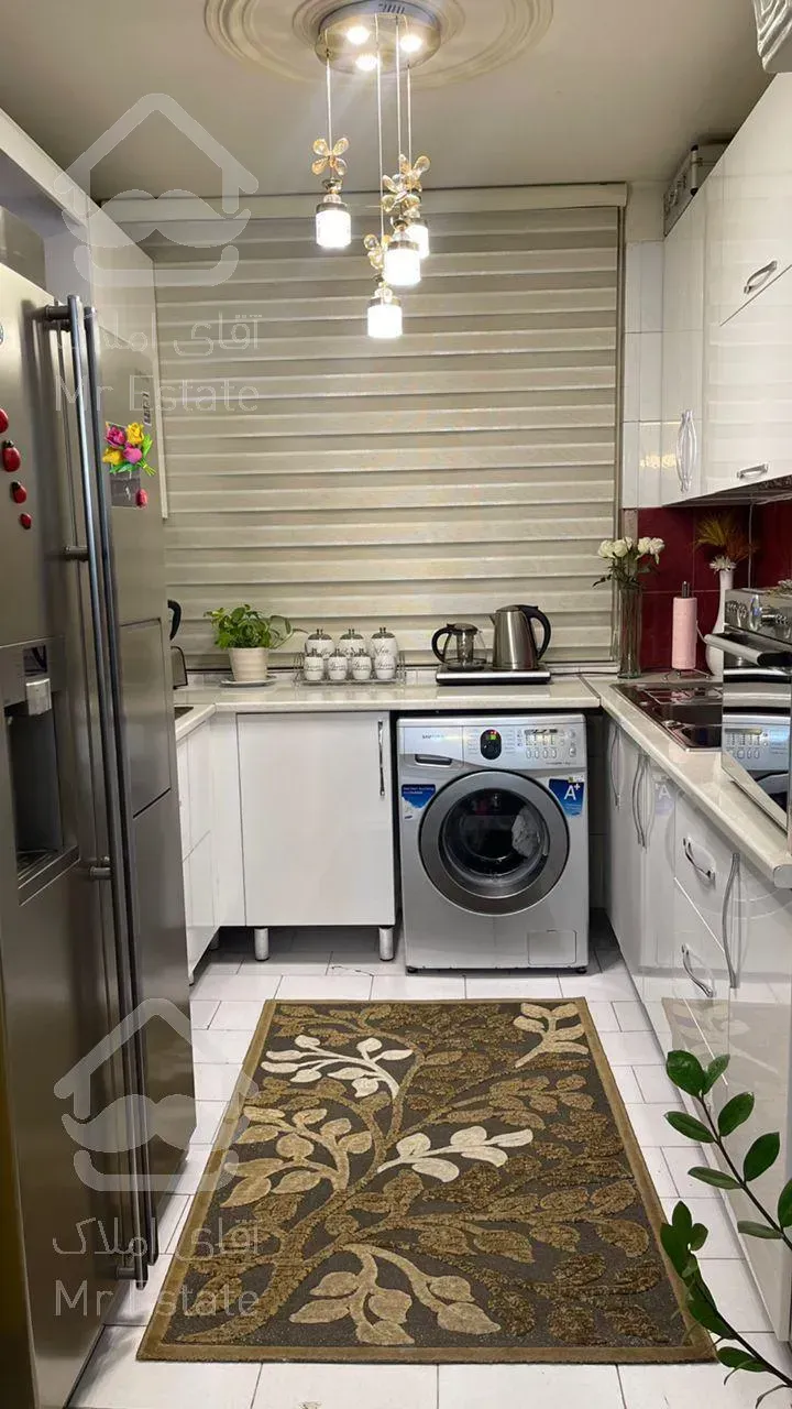 ۴۳ متر بالای سپه