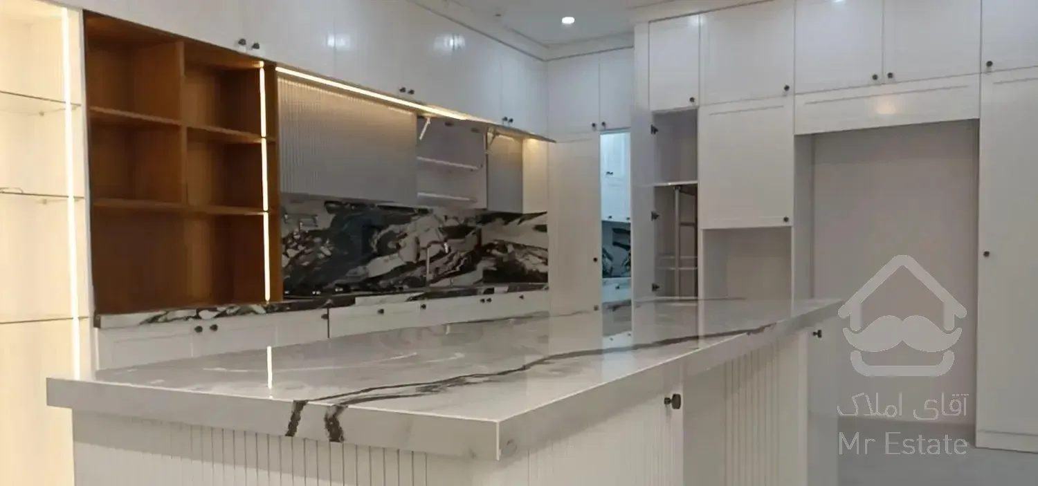 آپارتمان 220متری 4 خوابه صفر