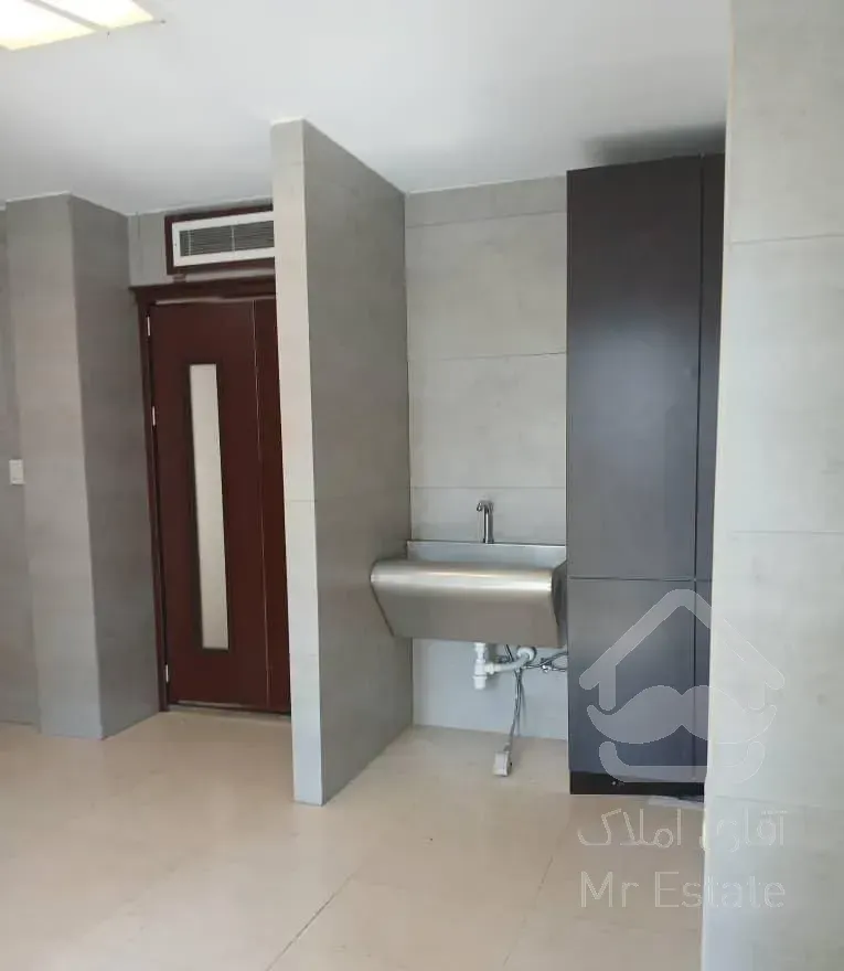 فروش واحد۲۰۰متری/۳خواب/حکمت بهترین فرعی کد۴۵