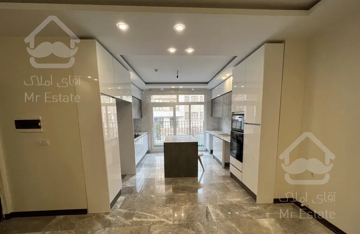 آپارتمان نوساز کلید نخورده