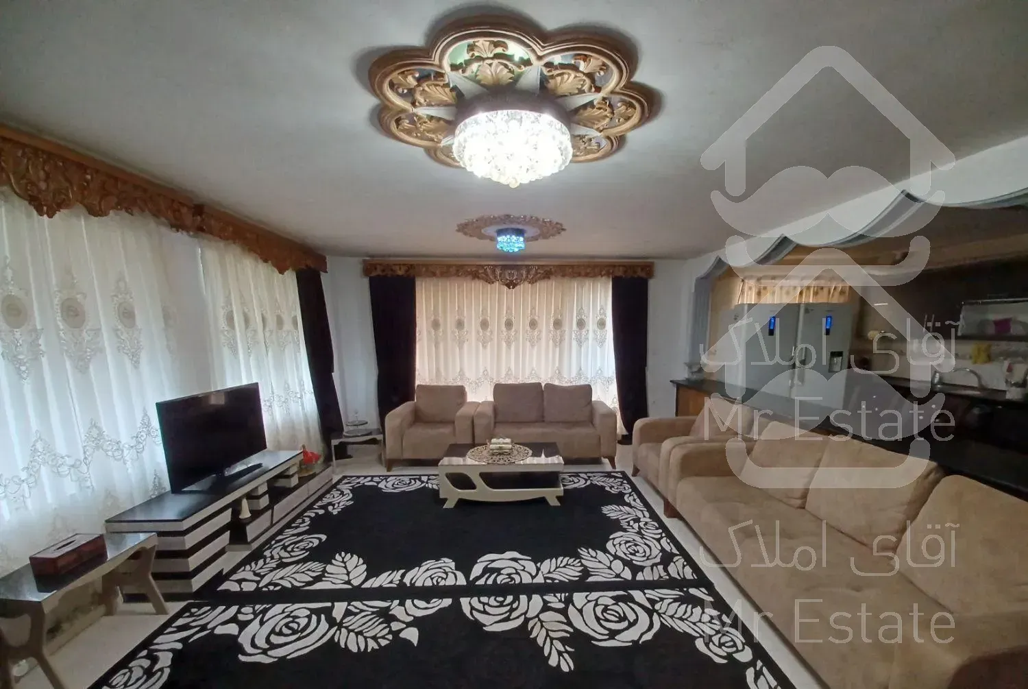 اجاره واحد ۱۲۰ متری دو خواب نزدیک پلاژ ساحلی