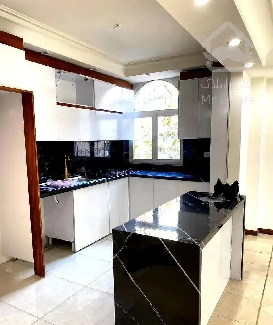 ۸۵ متر فول بازسازی شده / چهارراه پاسداران