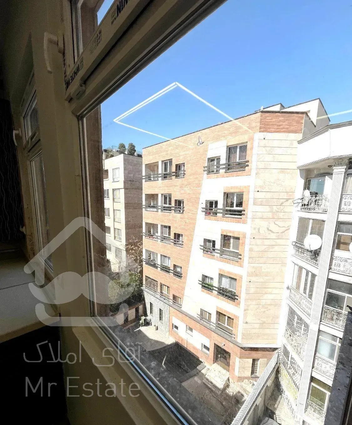 سهروردی شمالی پالیزی۵۵مترفول امکانات۷ساله واقعی