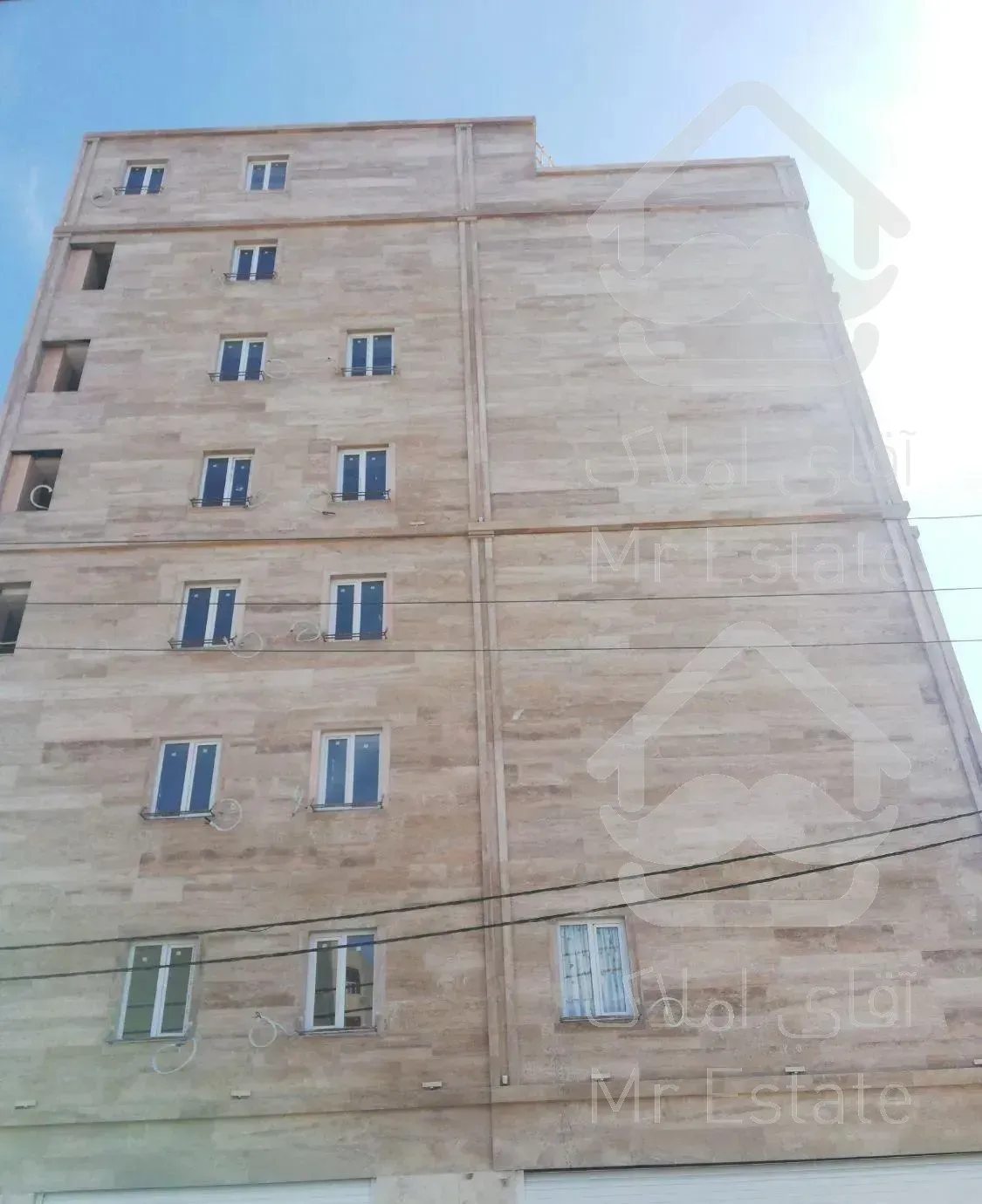 آپارتمان ، پنت هوس  ۲۰۰ متری ،حیاط دار