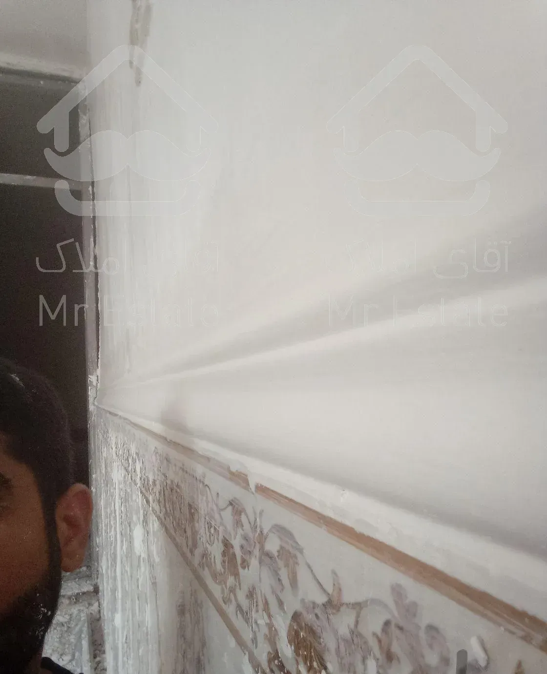 گچکاری  سفید و استر و لکه گیری