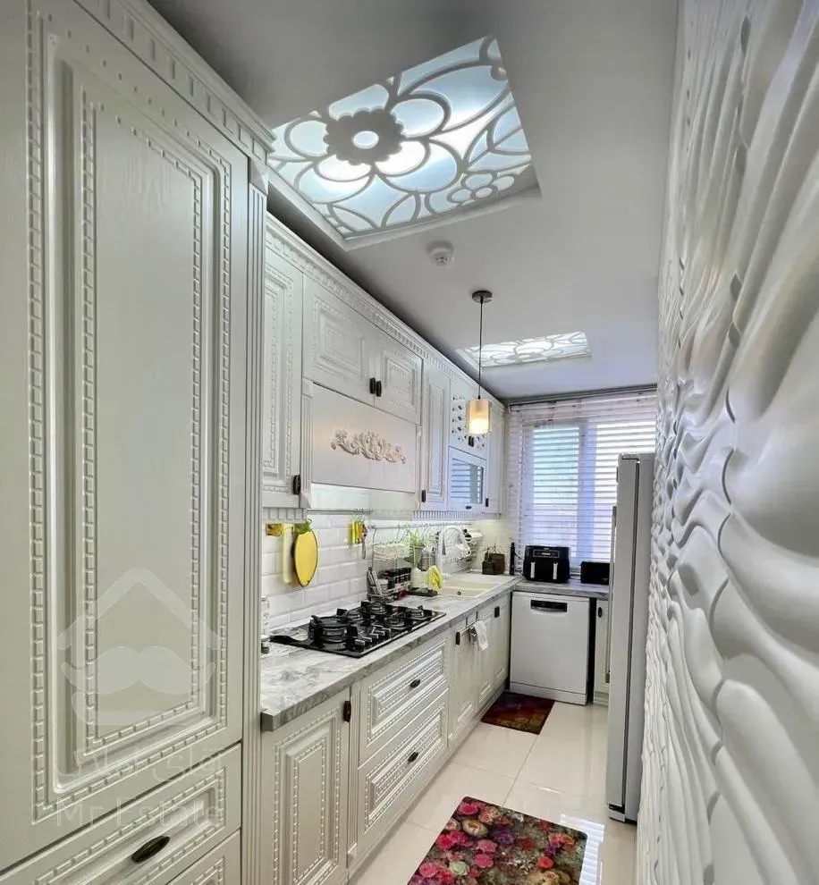 ۸۰ متر ۲ خوابه مجتمع کوثر / فراز / بام تهران