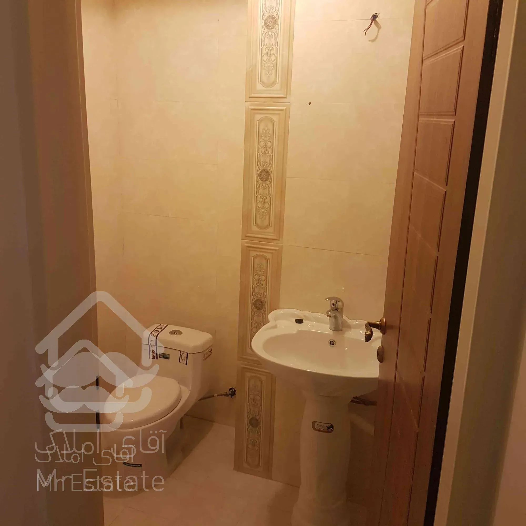 ۷۴ متر ۲خواب / کلید نخورده /آیت الله کاشانی