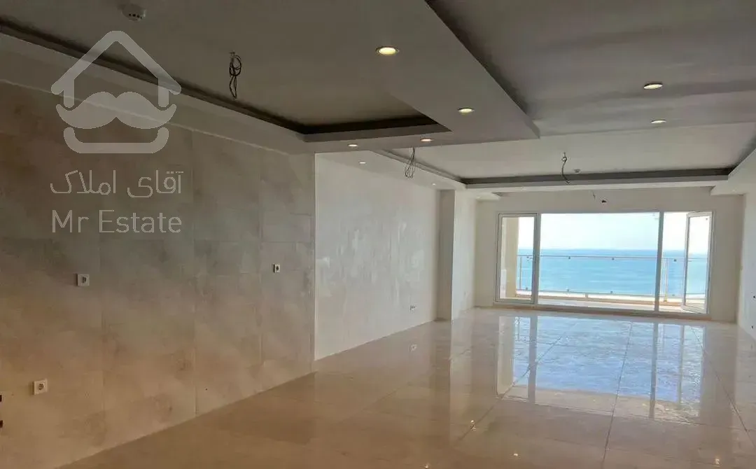 واحد ۱۹۲ متری نیلی پالاس