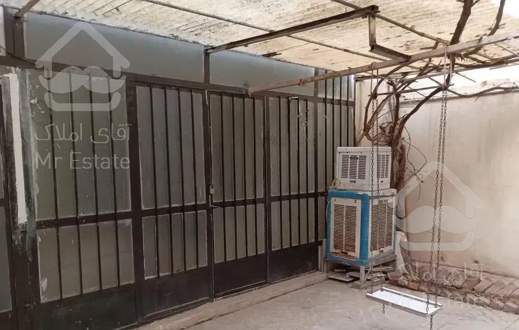 90 متر همکف ده ونک