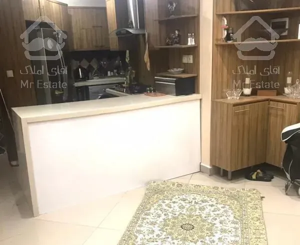 104 متری، آیت الله کاشانی، بوستان ٤