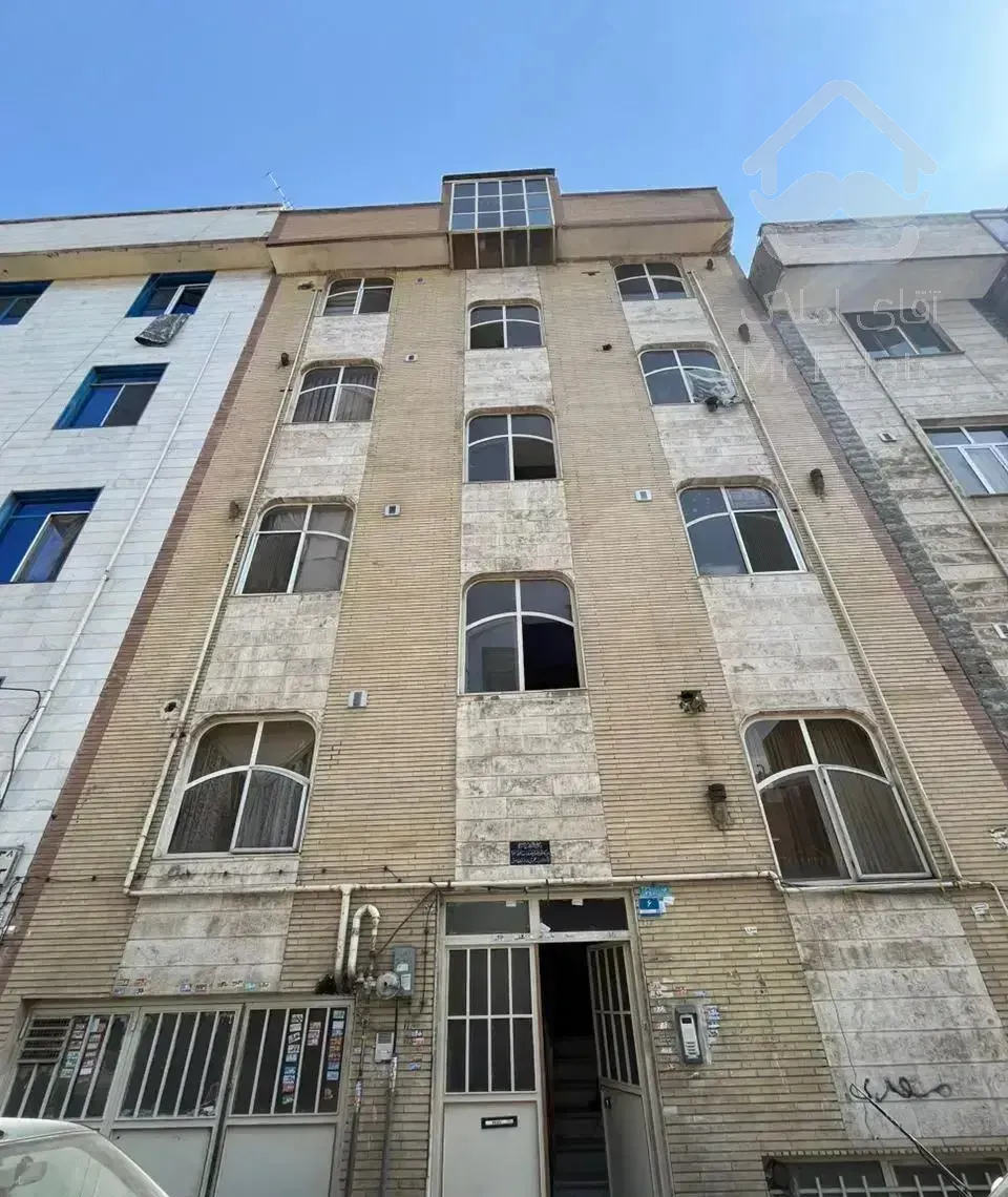 ۵۰ متری طبقه چهارم علی آباد شهرک بهشتی