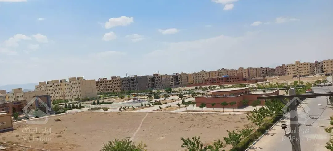 آپارتمان ۸۷ متر صفر فول