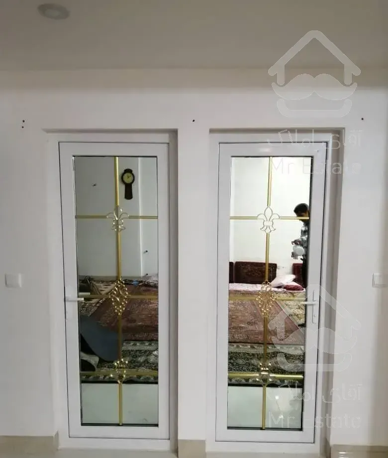 درب سرویس آلومینیوم یوپی وی سی پنجره دوجداره