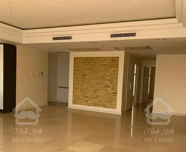 ساختمان دربست۱۰۰۰ متر کلیدنخورده