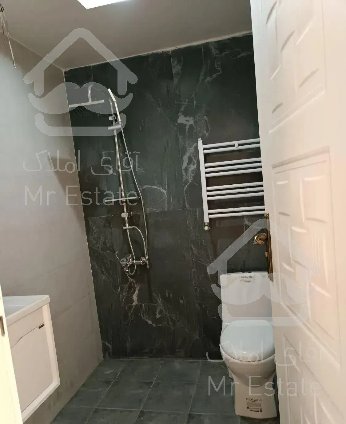 115  متر   دو   خوابه   ایرانشهر   خردمند  جنوبی