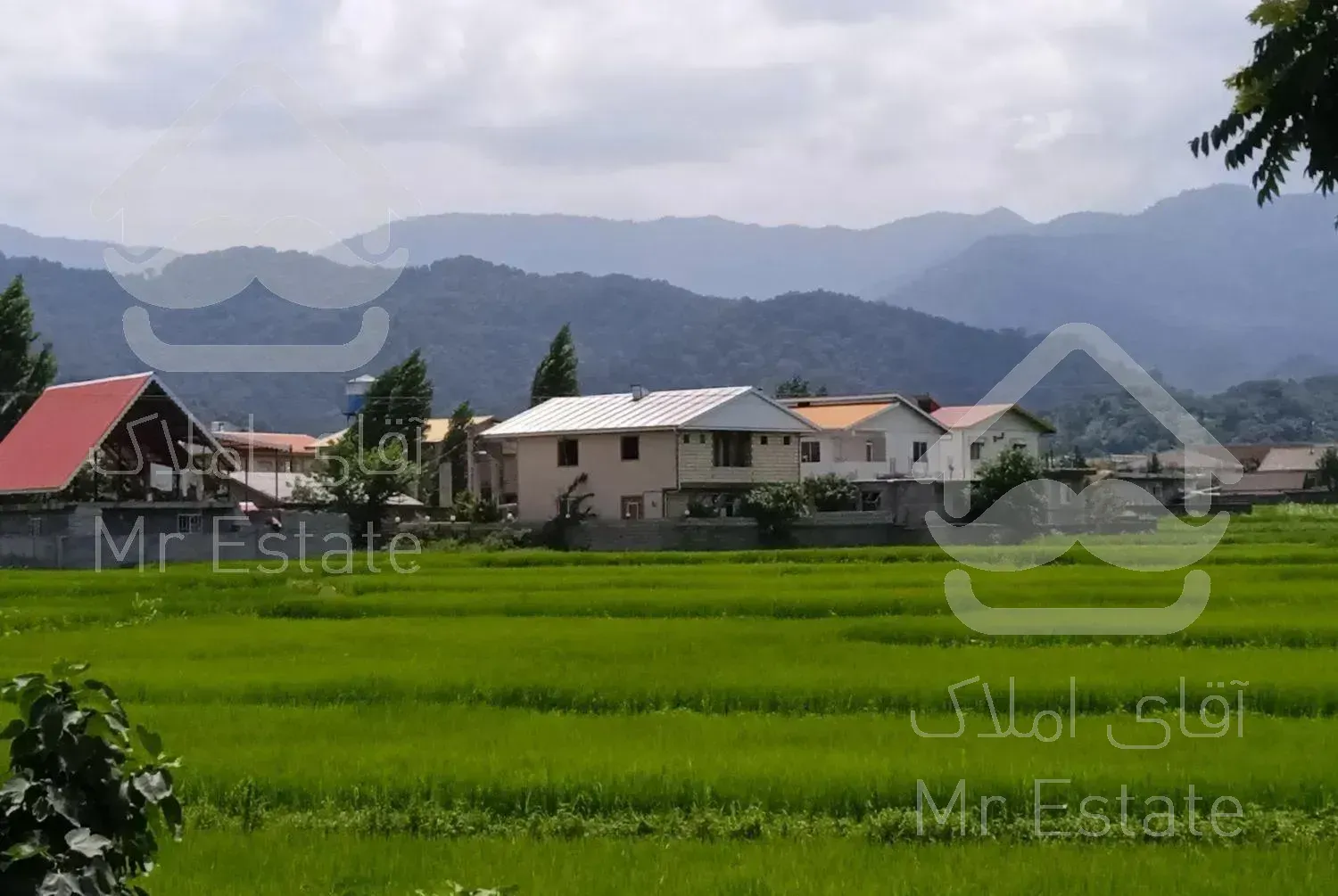 دوخوابه بهداشتی با حیاط و پارکینگ بعد گیسوم اسالم