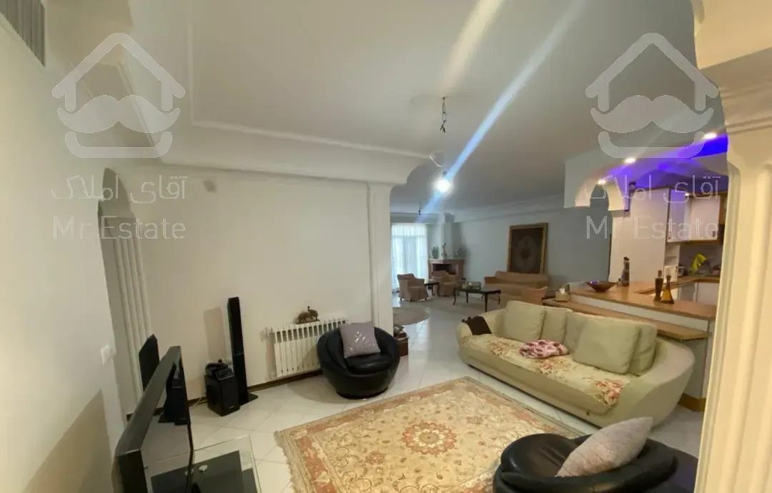 پاسداران ۱۴۲ متر بوستان