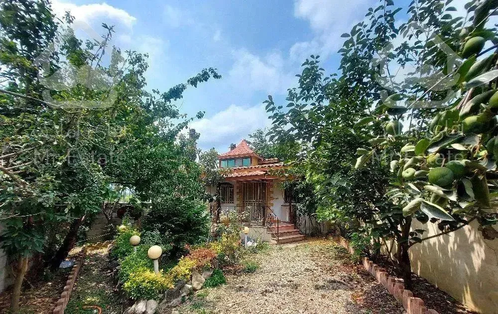 ویلا باغ ۳۲۰ متری قدیمی دنج