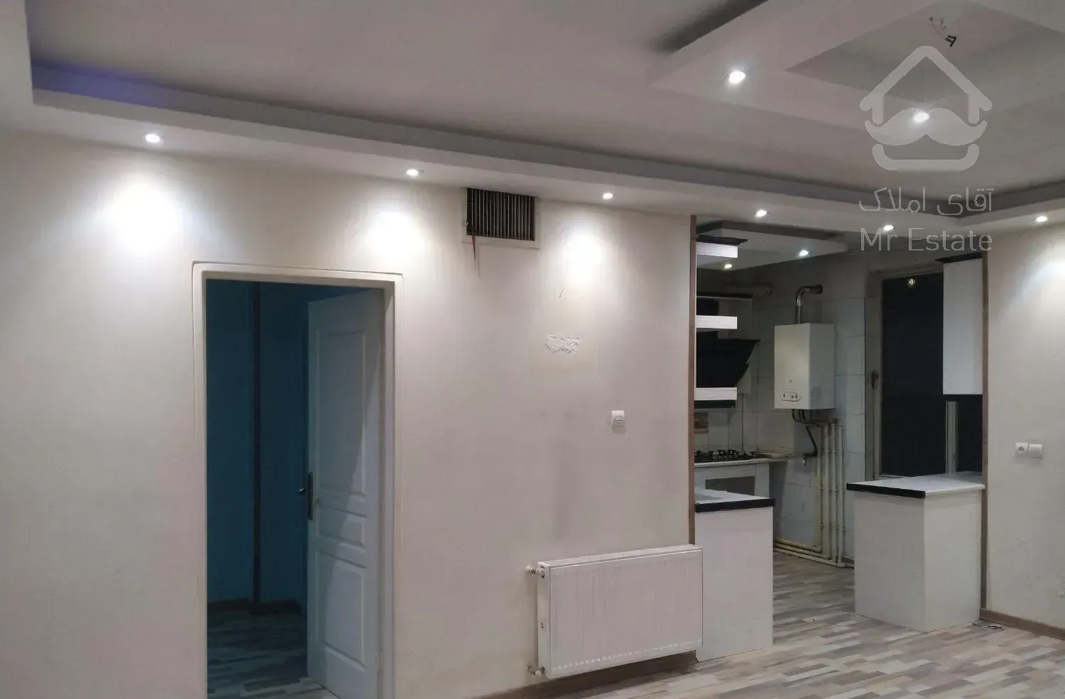 رهن آپارتمان ۷۰ متری ۲ خوابه طبقه ۲ در شهرک آزادی