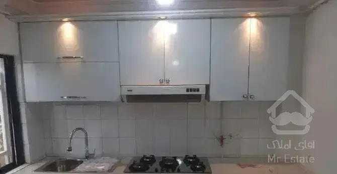 رهن آپارتمان 85متری دوخوابه طبقه دوم بر رشتیان