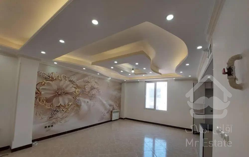 ۶۲متری  پارکینگ اختصاصی