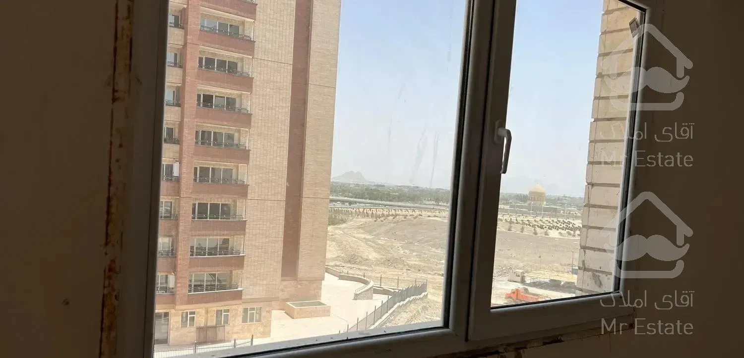 برج O1 آپارتمان ۱۱۳ متری خام شهید کشوری