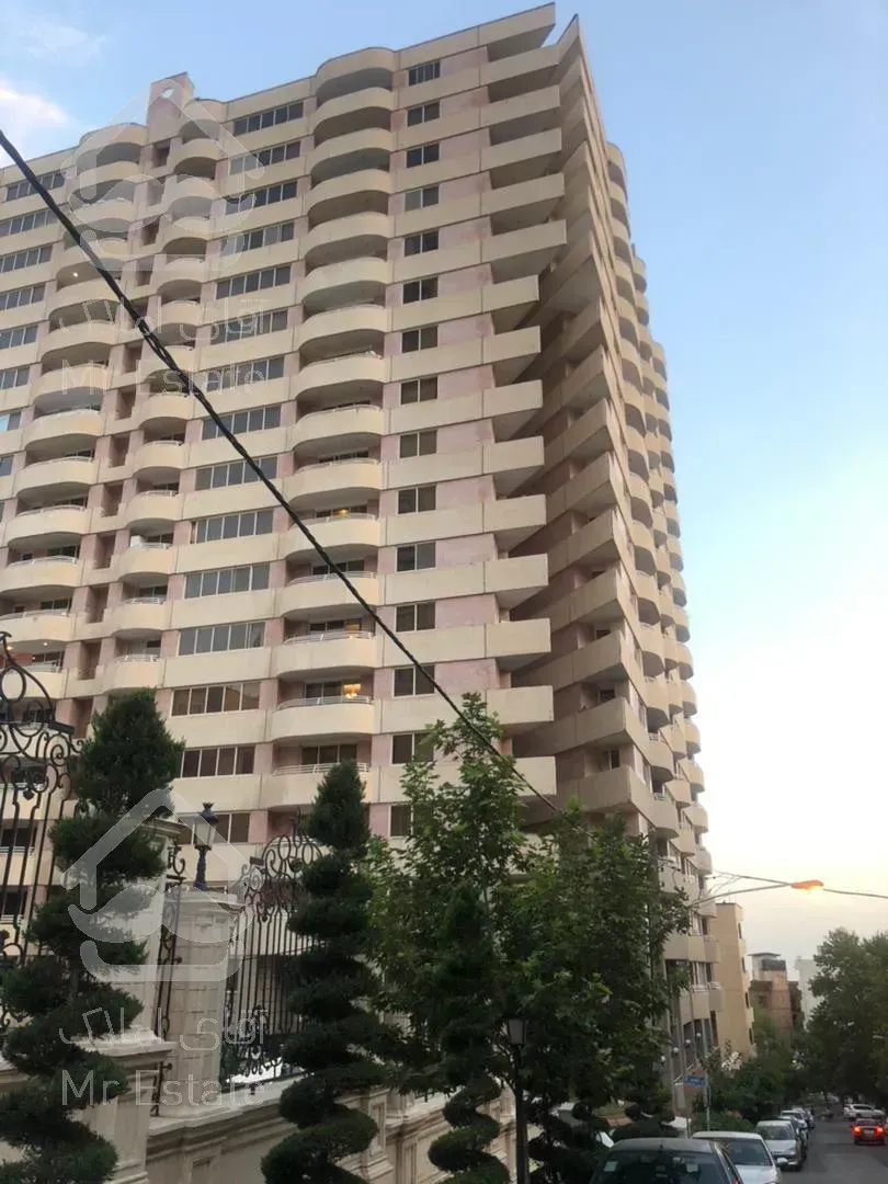 اجاره در برج رازی(ساختمان پزشکان)-بهترین خیابان کاشانک