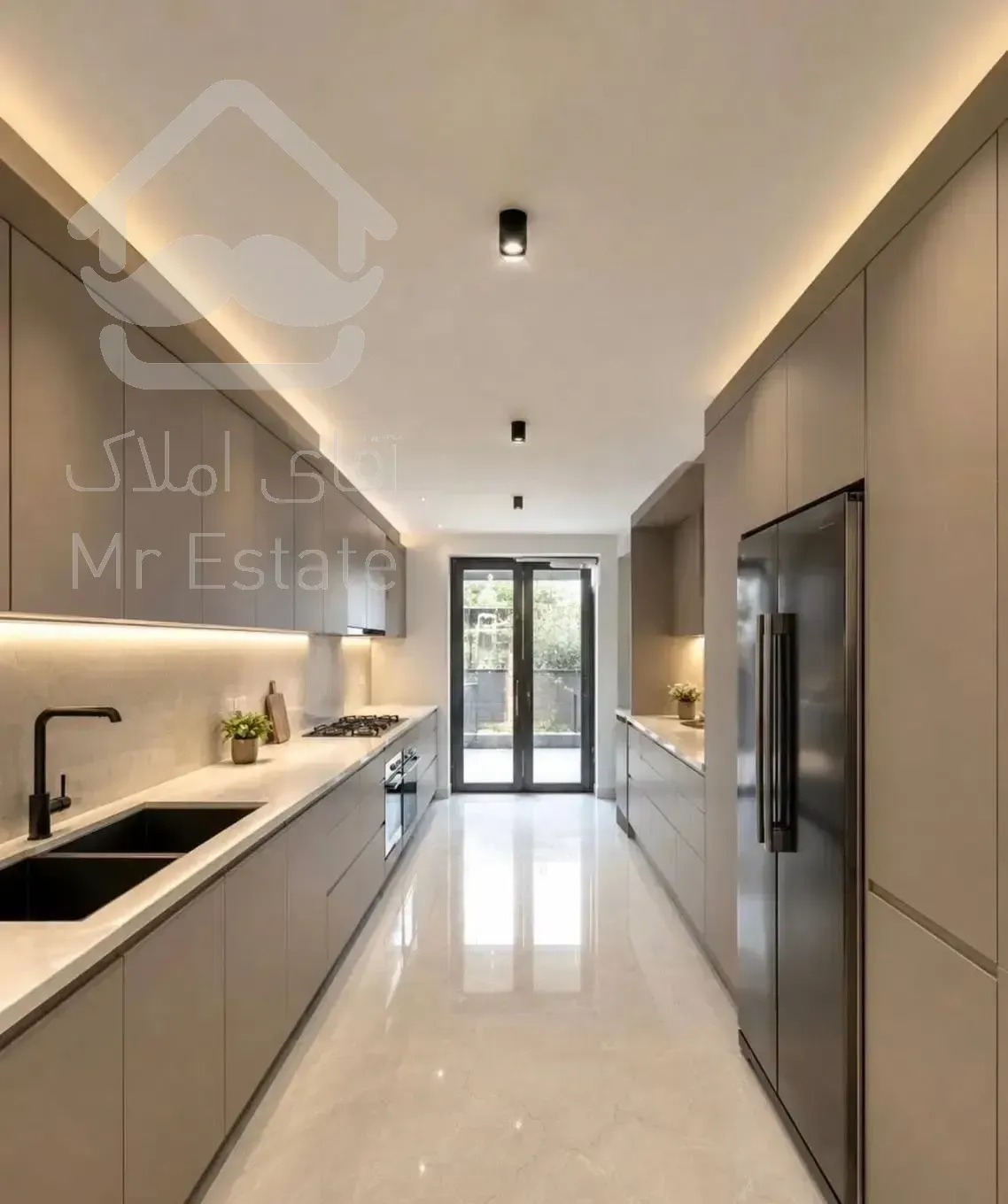 ۱۲۰ متر فول امکانات ویو دار