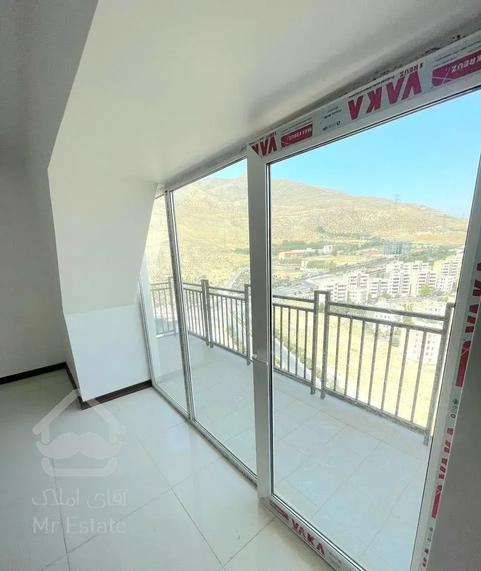 ۹۰متری۲خ دریاچه چیتگر ویو دلنشین خاص تهاتر باماشین