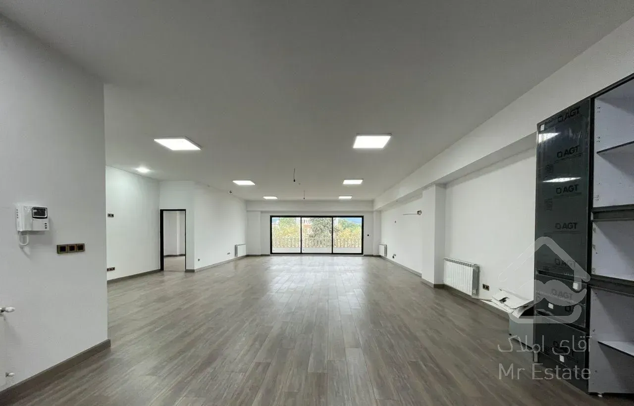 رهن و اجاره آپارتمان ۲۷۰ متری ۳ خوابه