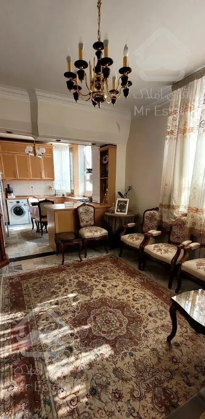 ۸۲ متر اشرفی.طبقه۲ فول.خطی رو به آفتاب.لوکیشن