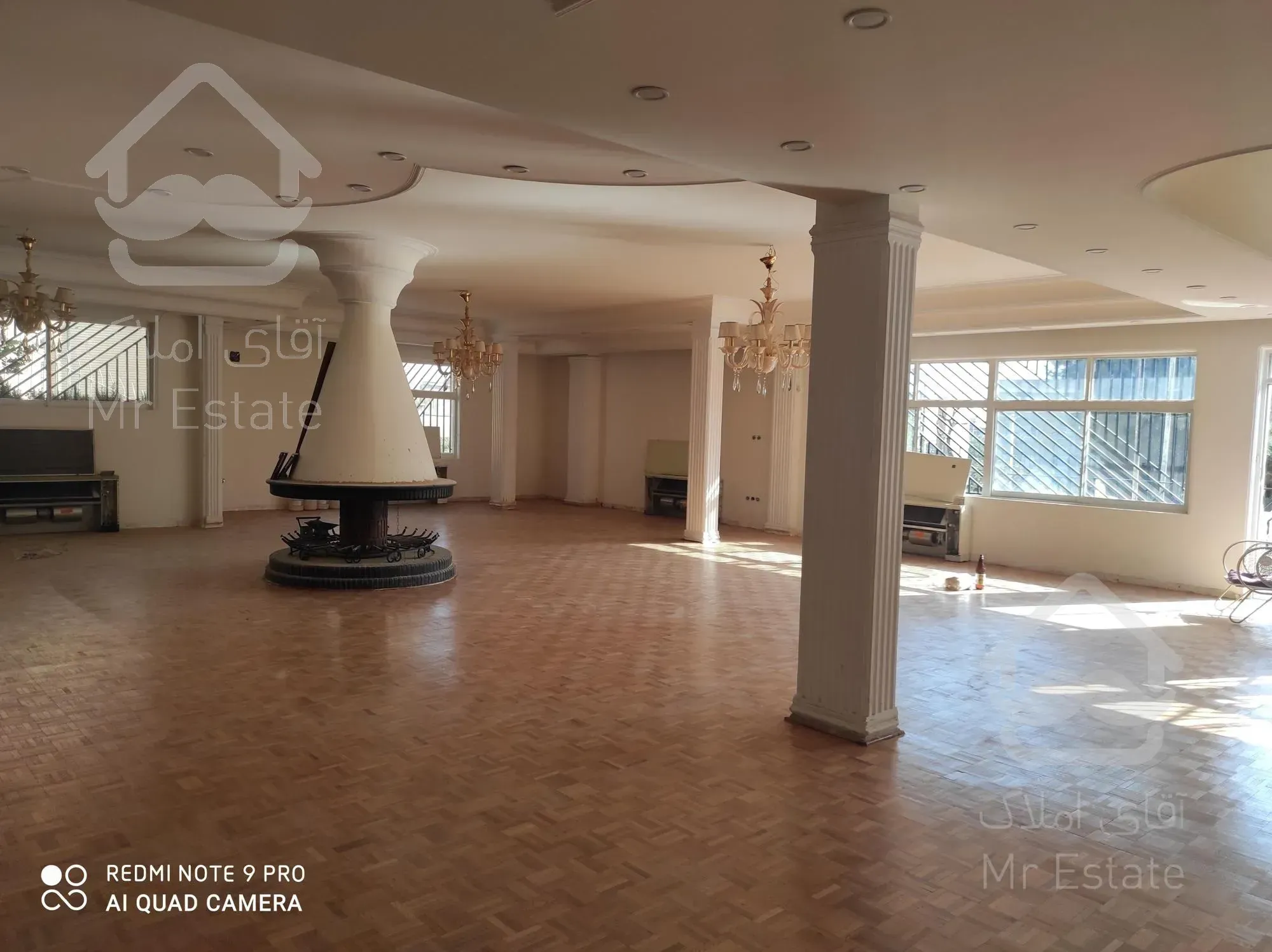 ۸۰۰ متر/ ویلایی دربست/ شهرک غرب