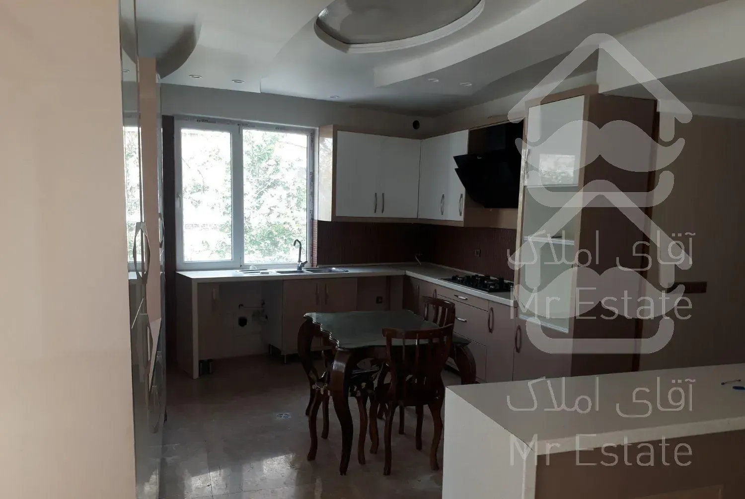 آپارتمان۱۵۴ متری،۳خوابه،سازمان برنامه شمالی