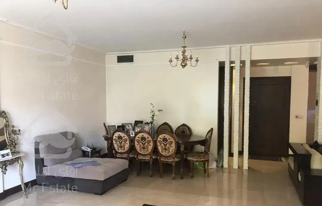 نما متفاوت ، لوکیشن گل سنگ