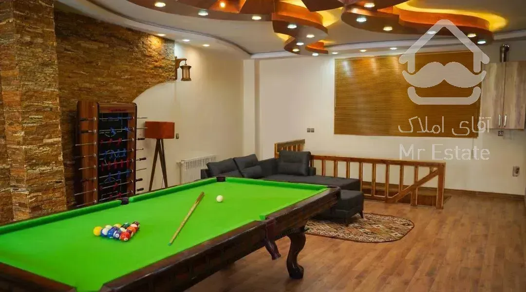 ویلااستخرسرپوشیده میگون700متر