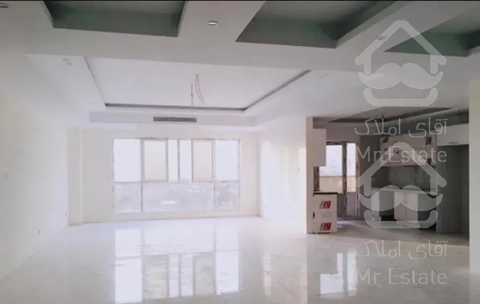 برج باغ هروی/ شاهکار معماری/ کلید نخورده